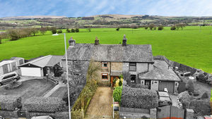 External- click for photo gallery